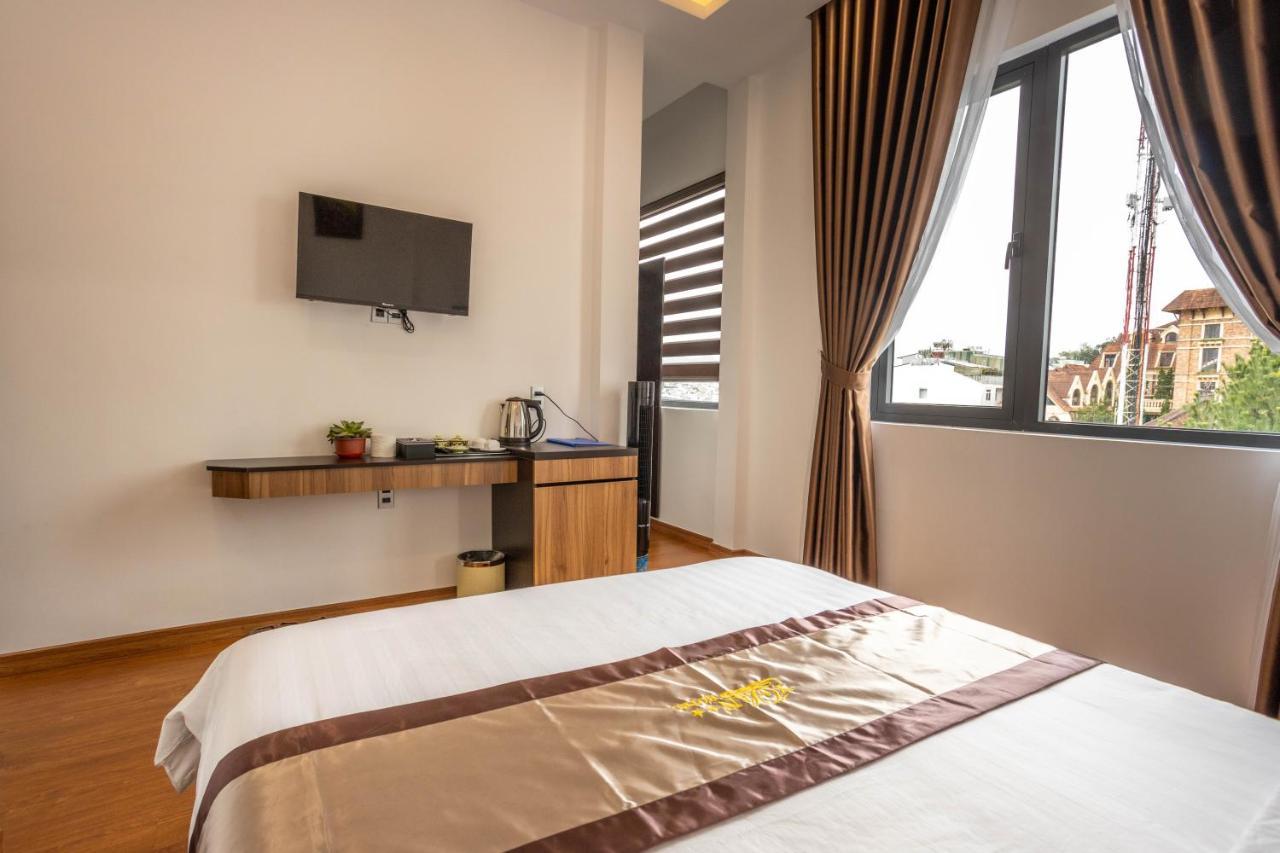 Khach San Y Lan 2 Da Lat Hotel Bagian luar foto